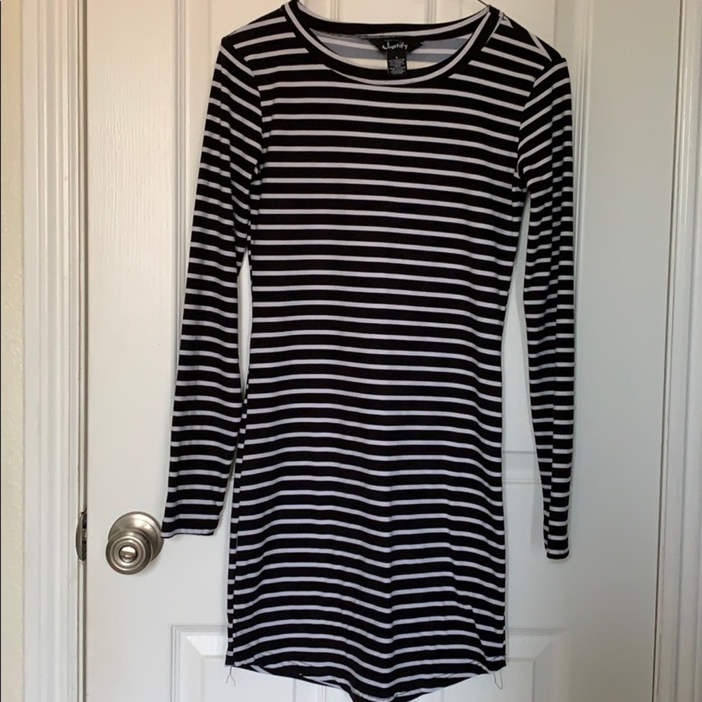 black & white form fitting dress